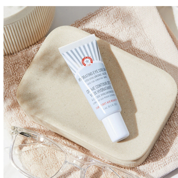 First Aid Beauty - Hydrating Eye Cream w/ Hydraluronic Acid - NEW - Picture 1 of 8